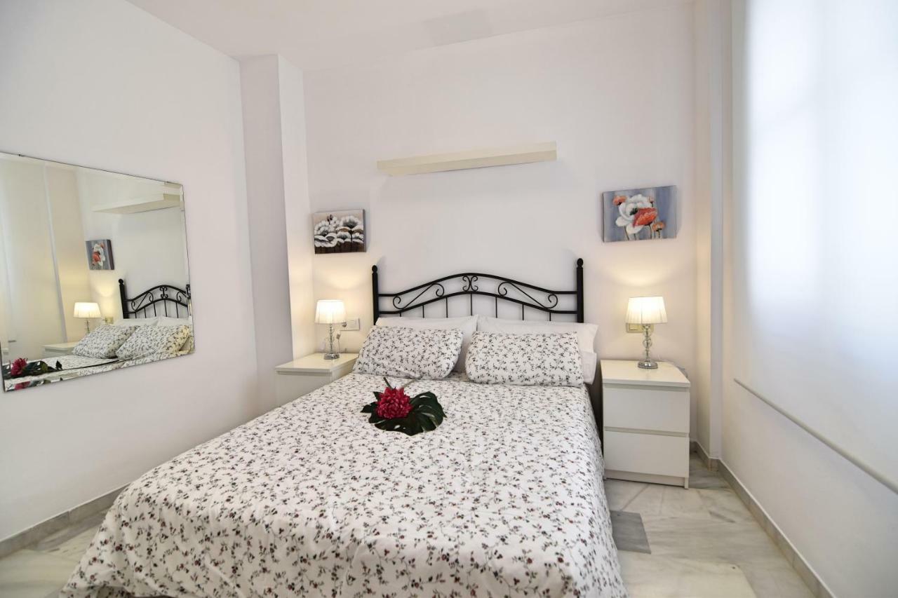 Apartamento Cister Old Town Малага Екстер'єр фото