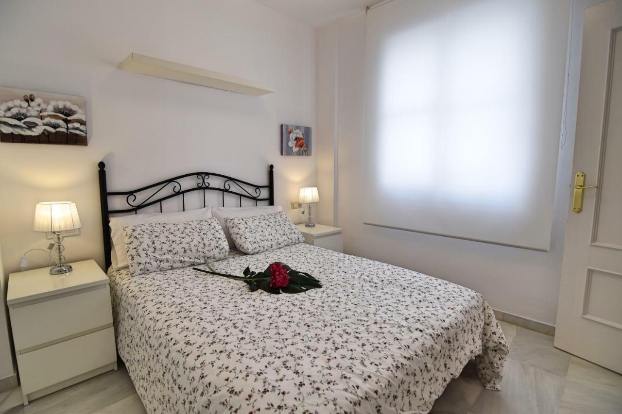 Apartamento Cister Old Town Малага Екстер'єр фото