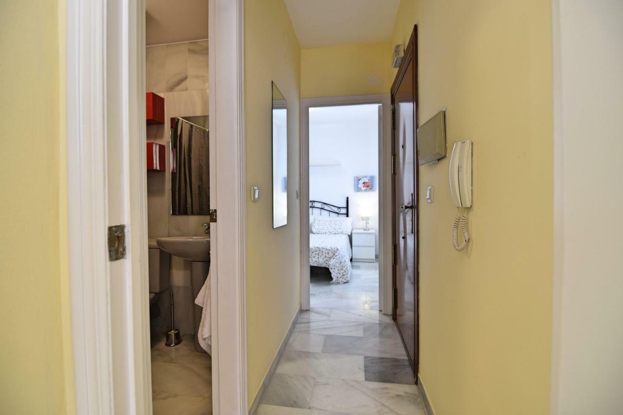 Apartamento Cister Old Town Малага Екстер'єр фото